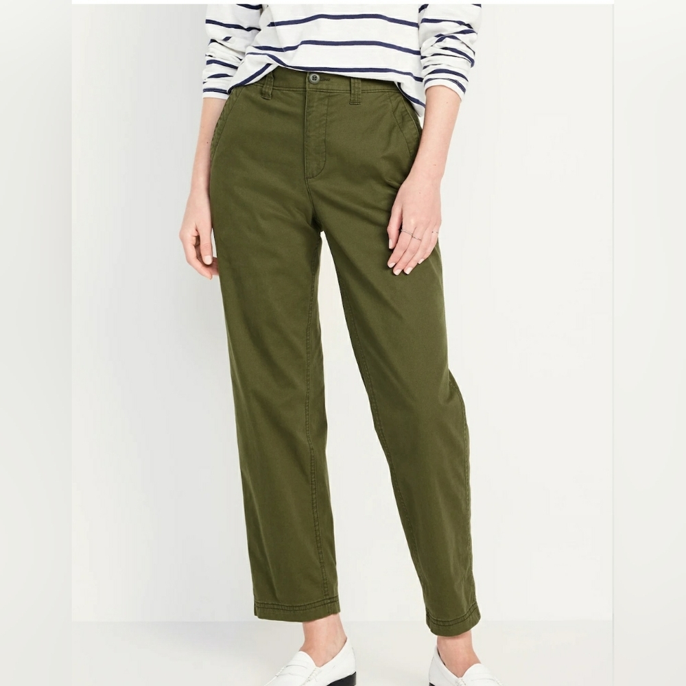 NWT Old Navy Olive Green Straight-Leg Chino Pants